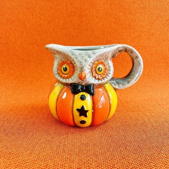 Joanna Parker Owl~Pumpkin Halloween Ceramic Creamer/Milk Jug ~ Displayed Only - Picture 1 of 10